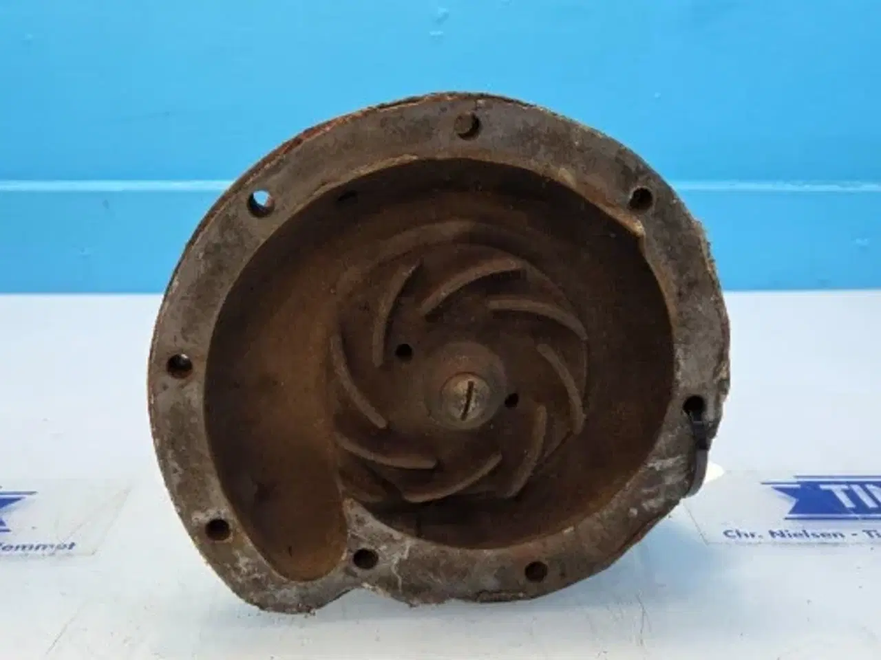 Billede 10 - Case D268 Vandpumpe 3132741R94