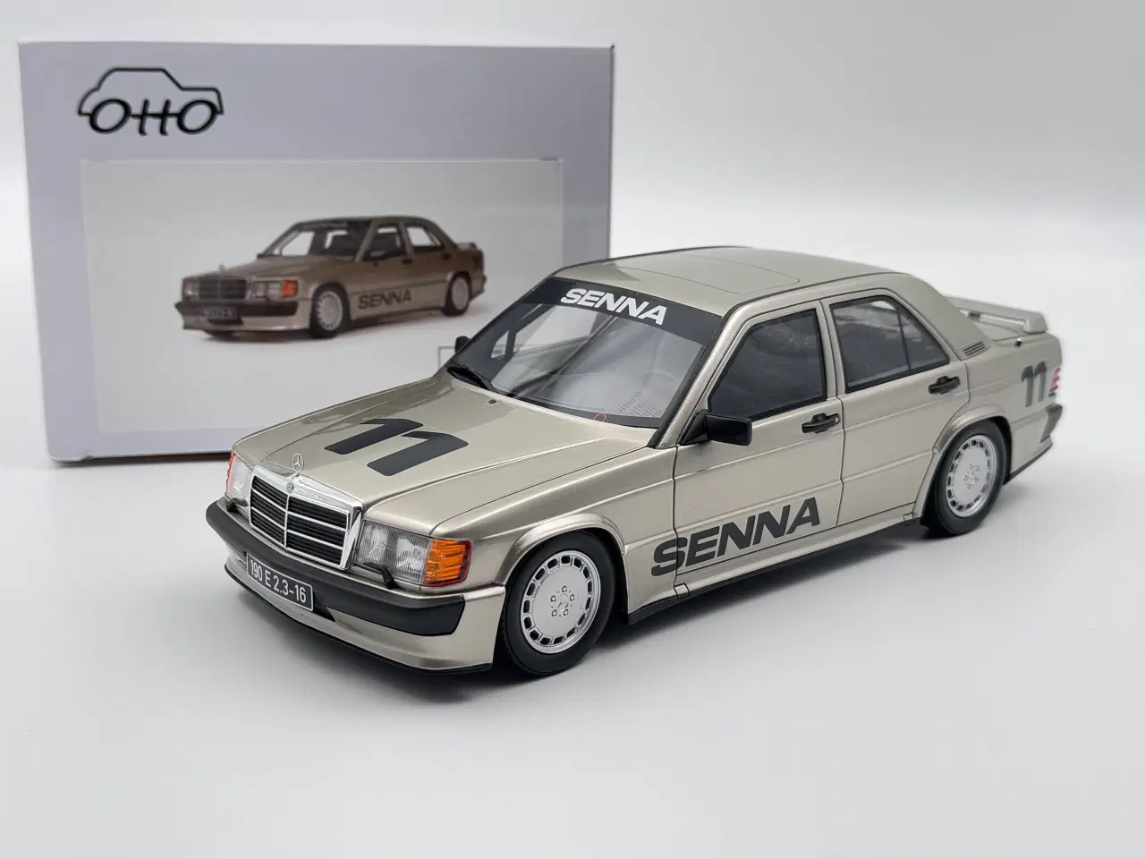 Billede 1 - 1984 Mercedes-Benz 190E 2,3 16v  1:18  