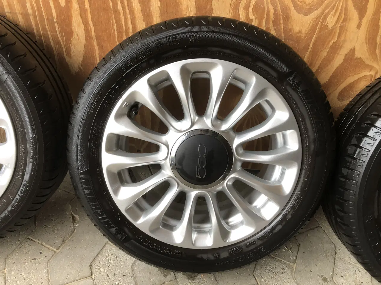 Billede 2 - Originale Fiat 500 Lounge fælge sommerhjul