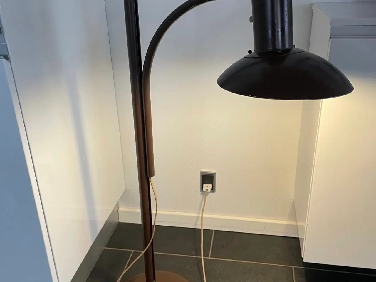 Billede 2 - Fog & Mørup 70’er gulvlampe brun