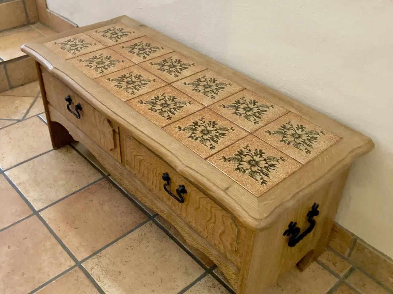 Billede 3 - Kommode massiv eg, 1970’erne 2 skuffer Håndlavede