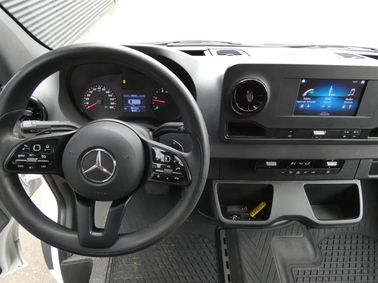 Billede 10 - Mercedes-Benz Sprinter 317 2,0 CDI A2 H2 RWD 9G-Tronic 170HK Van Aut.