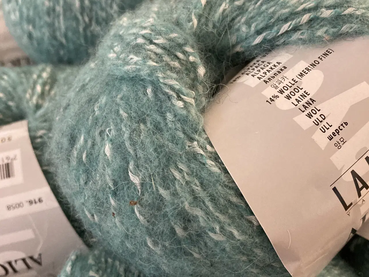 Billede 2 - 16 garnnøgler (Long Yarns Alice)