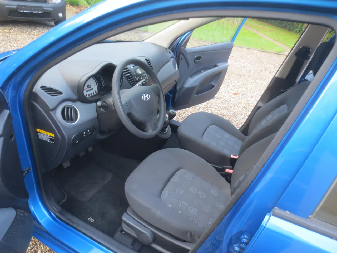 Billede 16 - Hyundai i 10 1.1 i Km 90000. Nysynet.