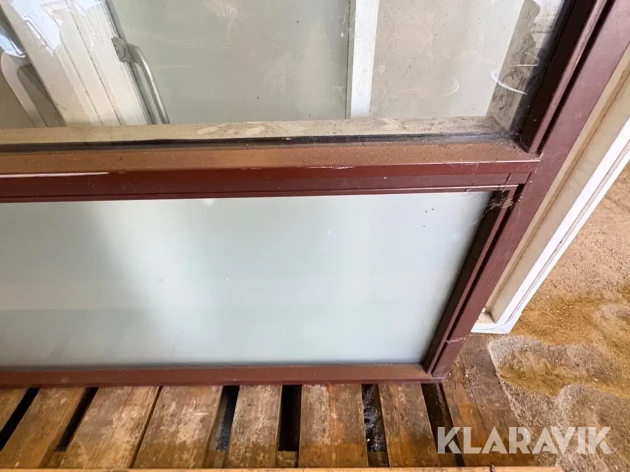 Billede 12 - Fastkarmvindue med brystning