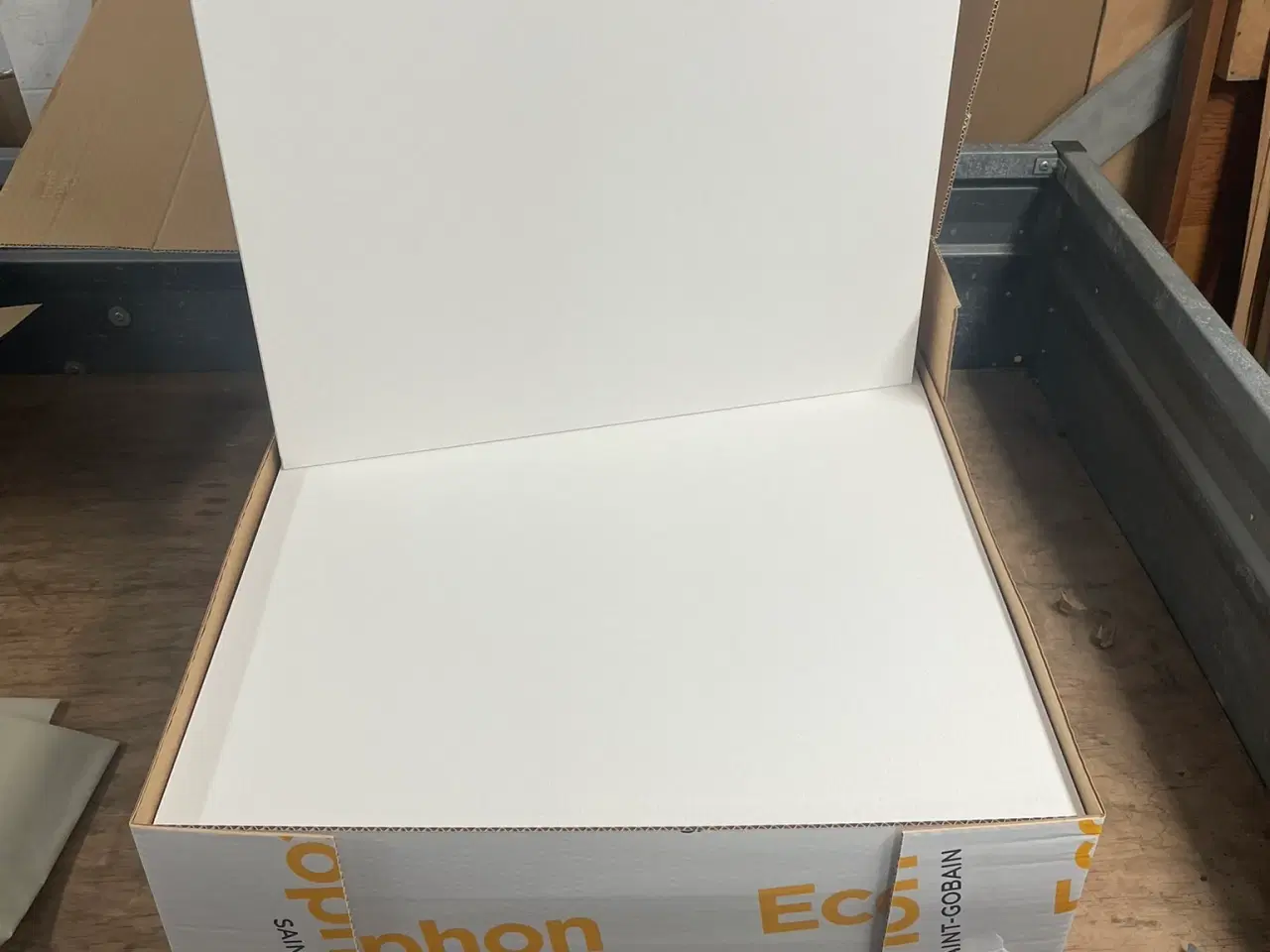Billede 2 - Ecophon plader 60x60x4 Har 18 stk