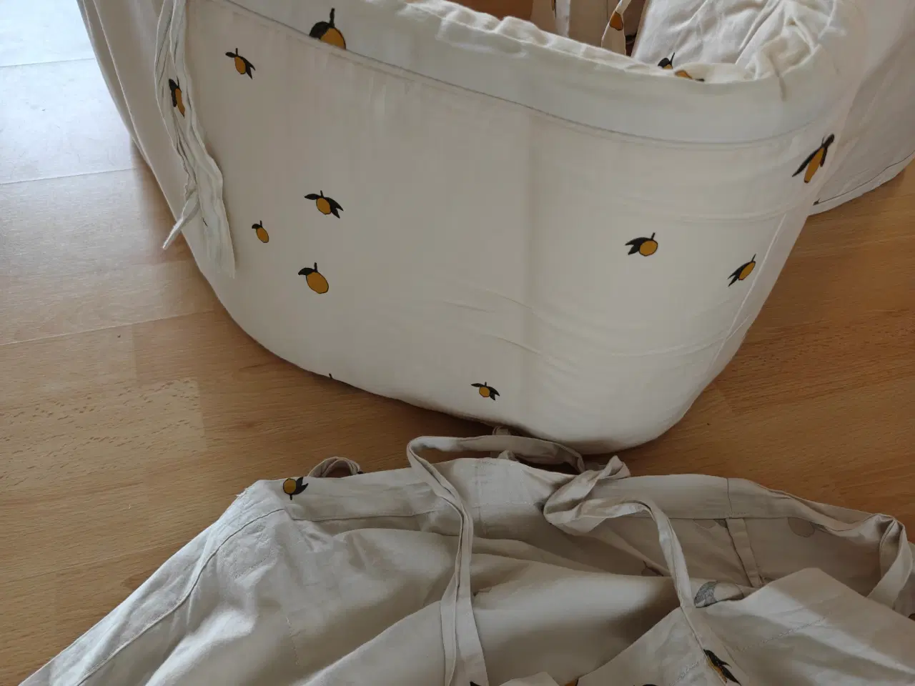 Billede 3 - Sengerand som ny