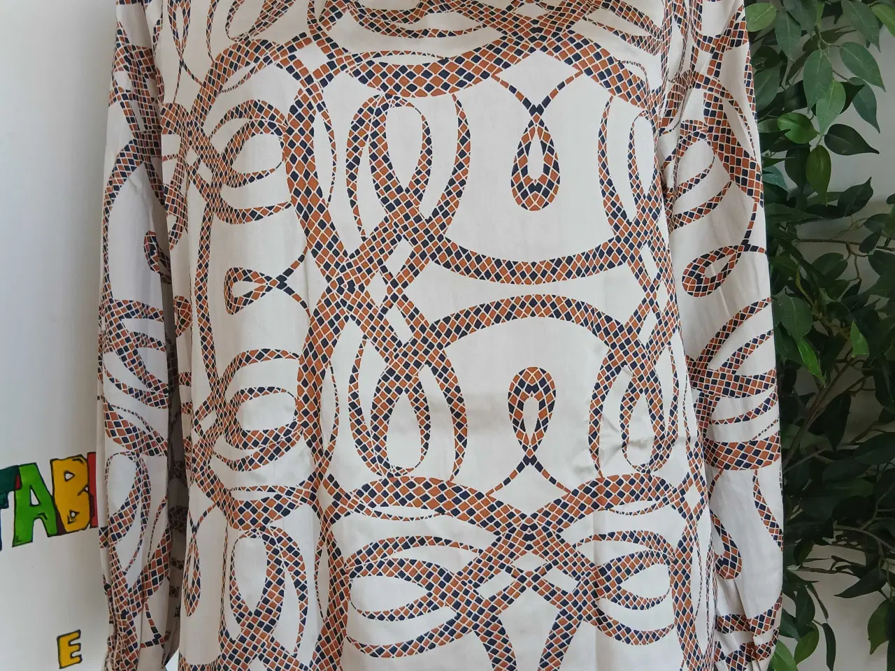 Billede 1 - Bluse. H&M. XS/34