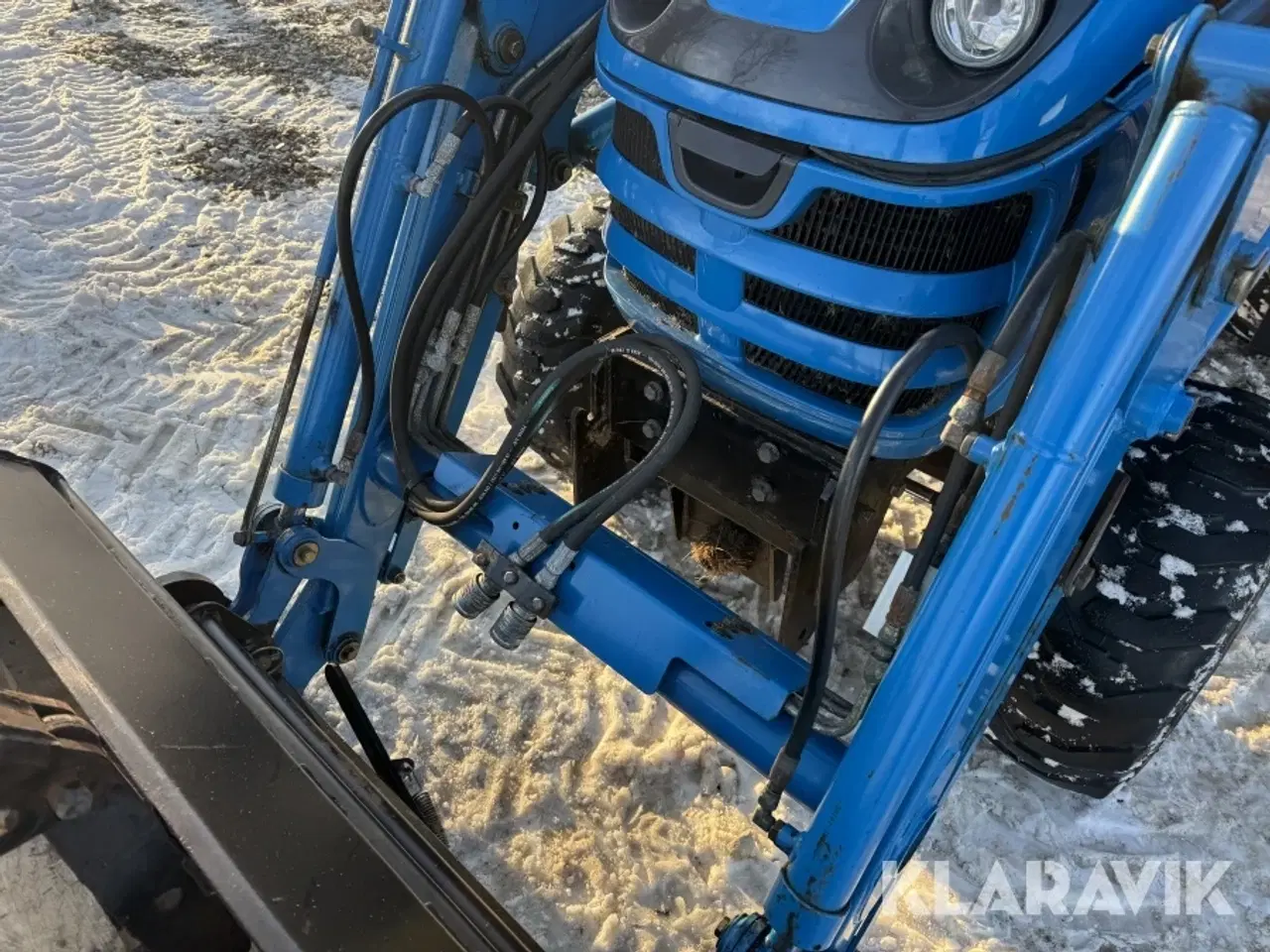 Billede 11 - Traktor LS J27 med frontlæsser