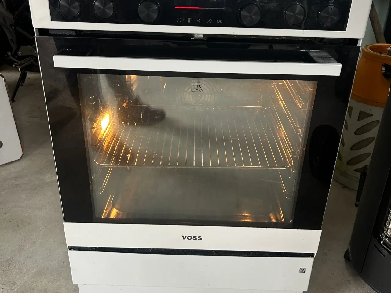 Billede 1 - Voss komfur 2024
