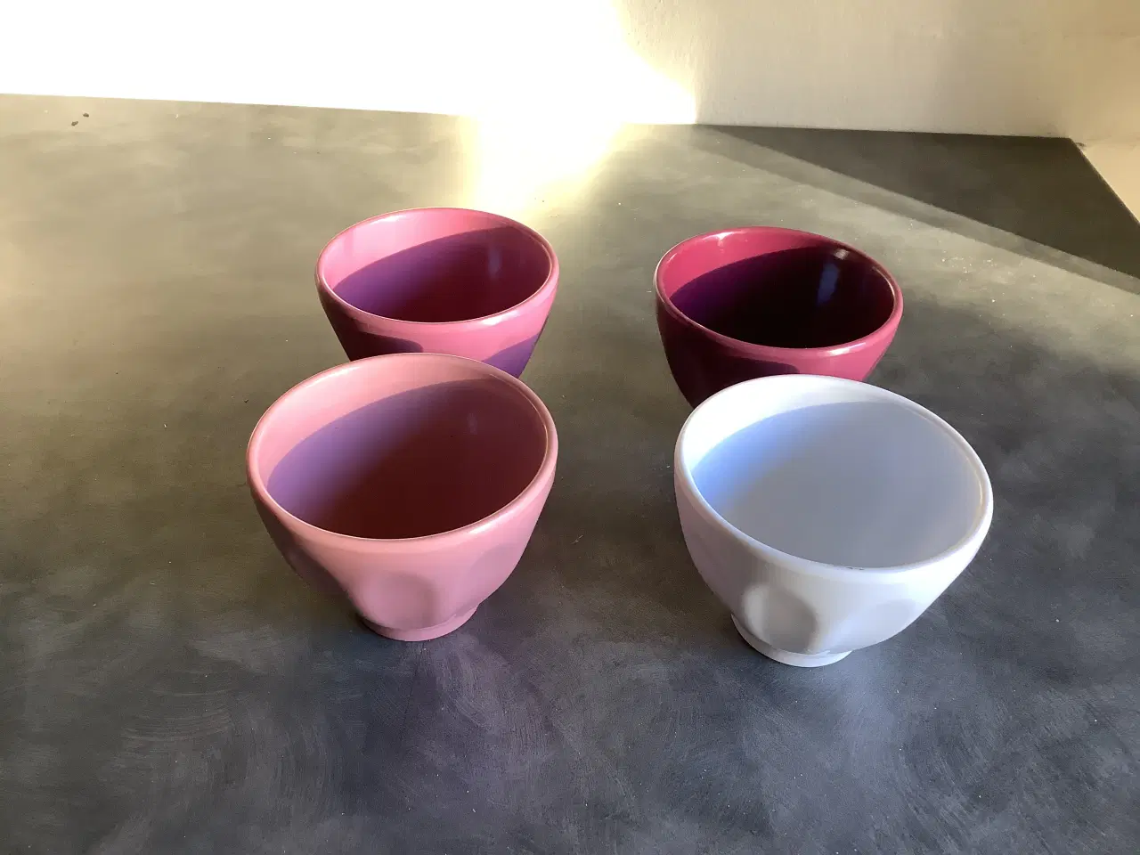 Billede 2 - 4 små fine skåle 