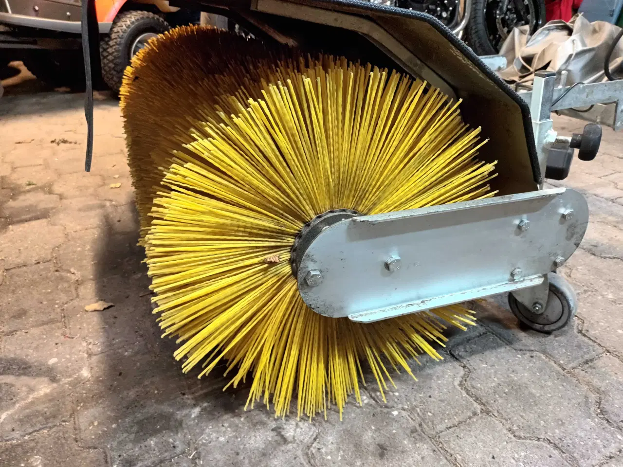 Billede 5 - Fejekost Karlo Nielsen husqvarna 