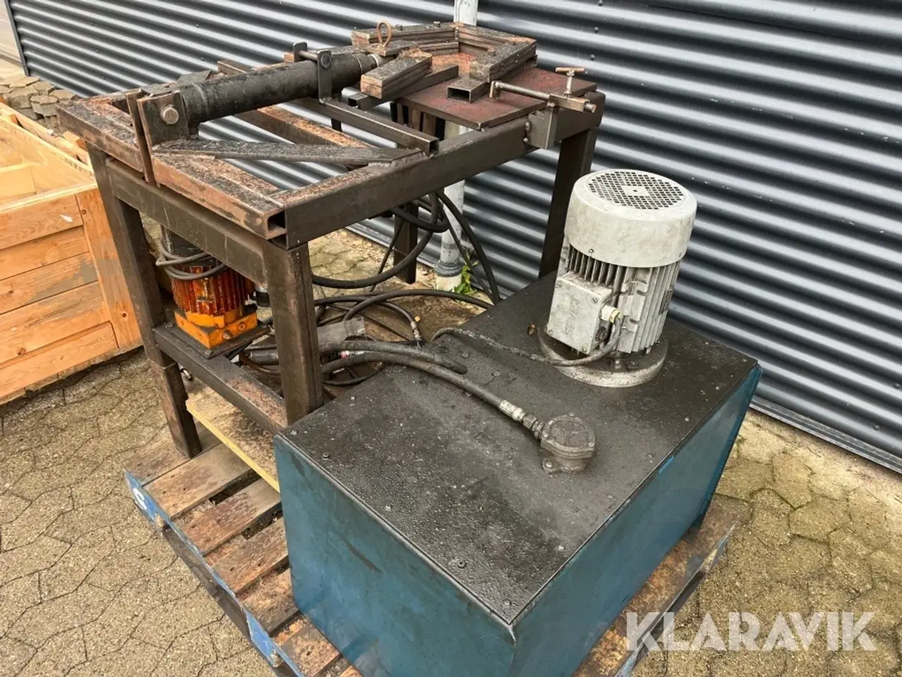 Billede 3 - Presse med hydraulikstation