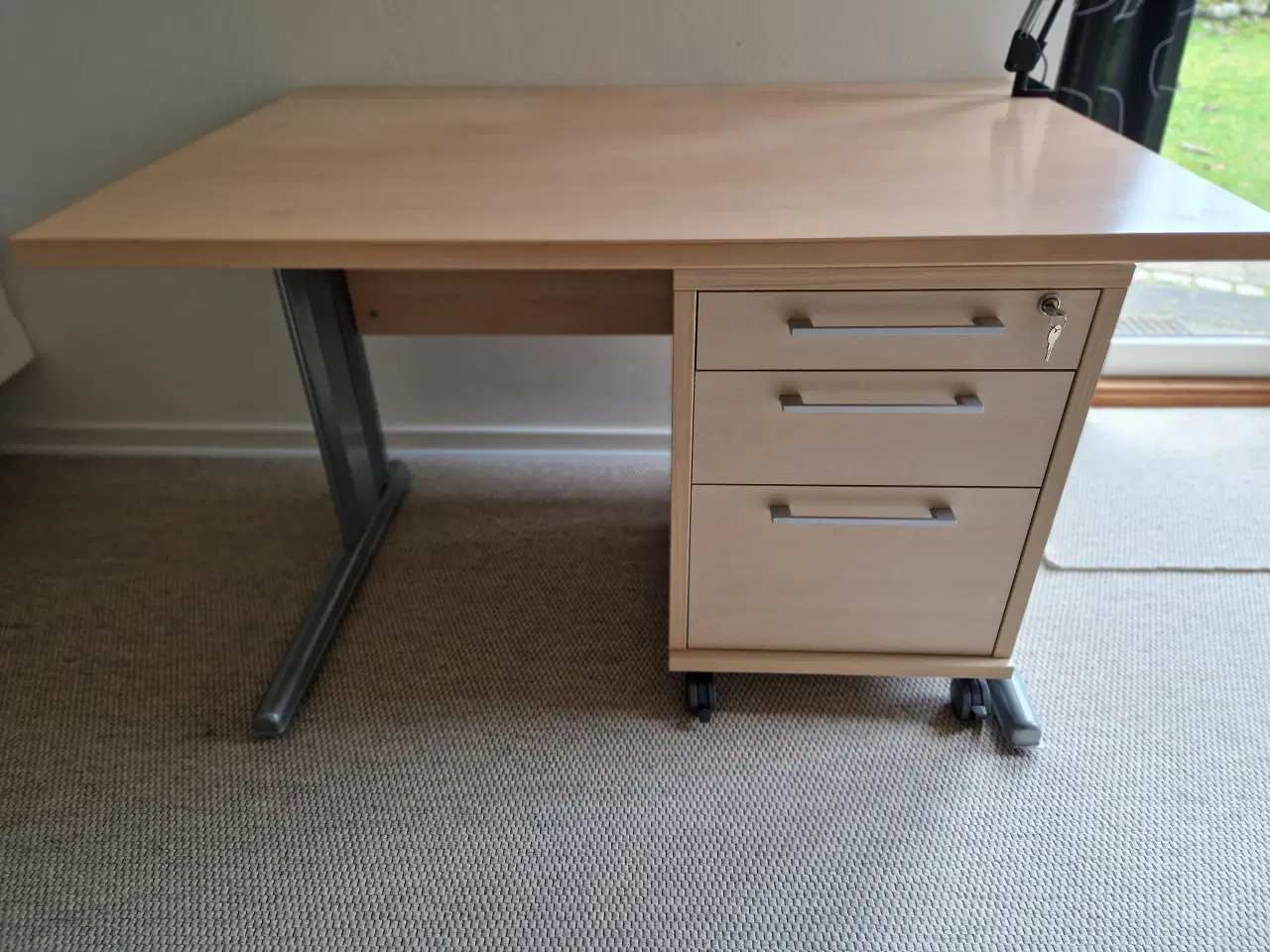 Billede 2 - Skrivebord med skuffemodul