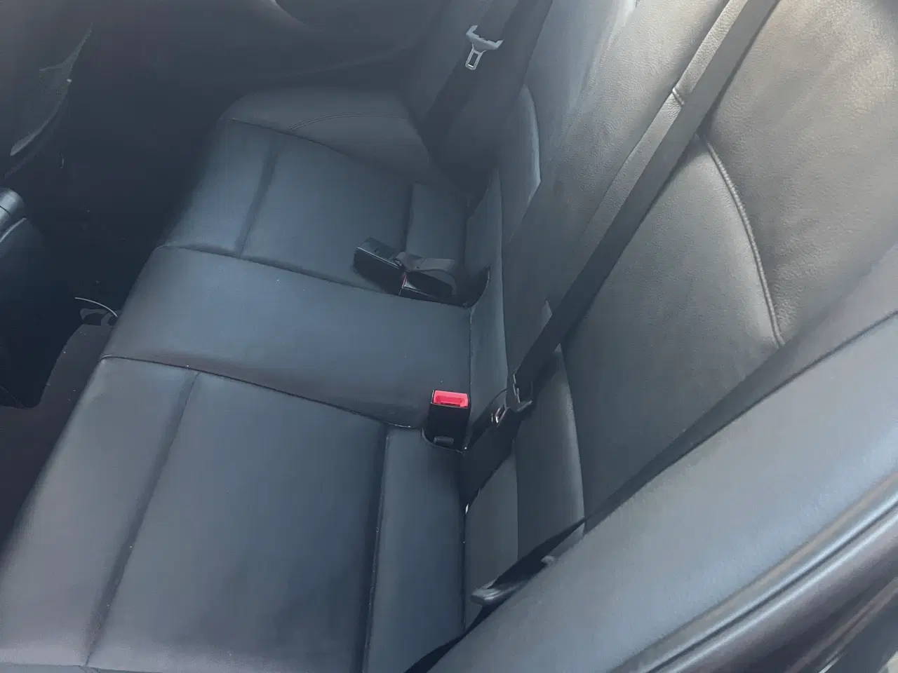 Billede 4 - BMW 118D med meget udstyr 