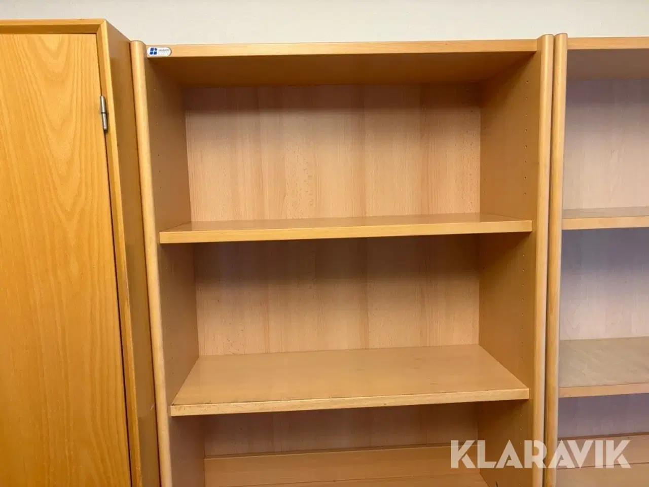 Billede 9 - Stort lot med kontormøbler