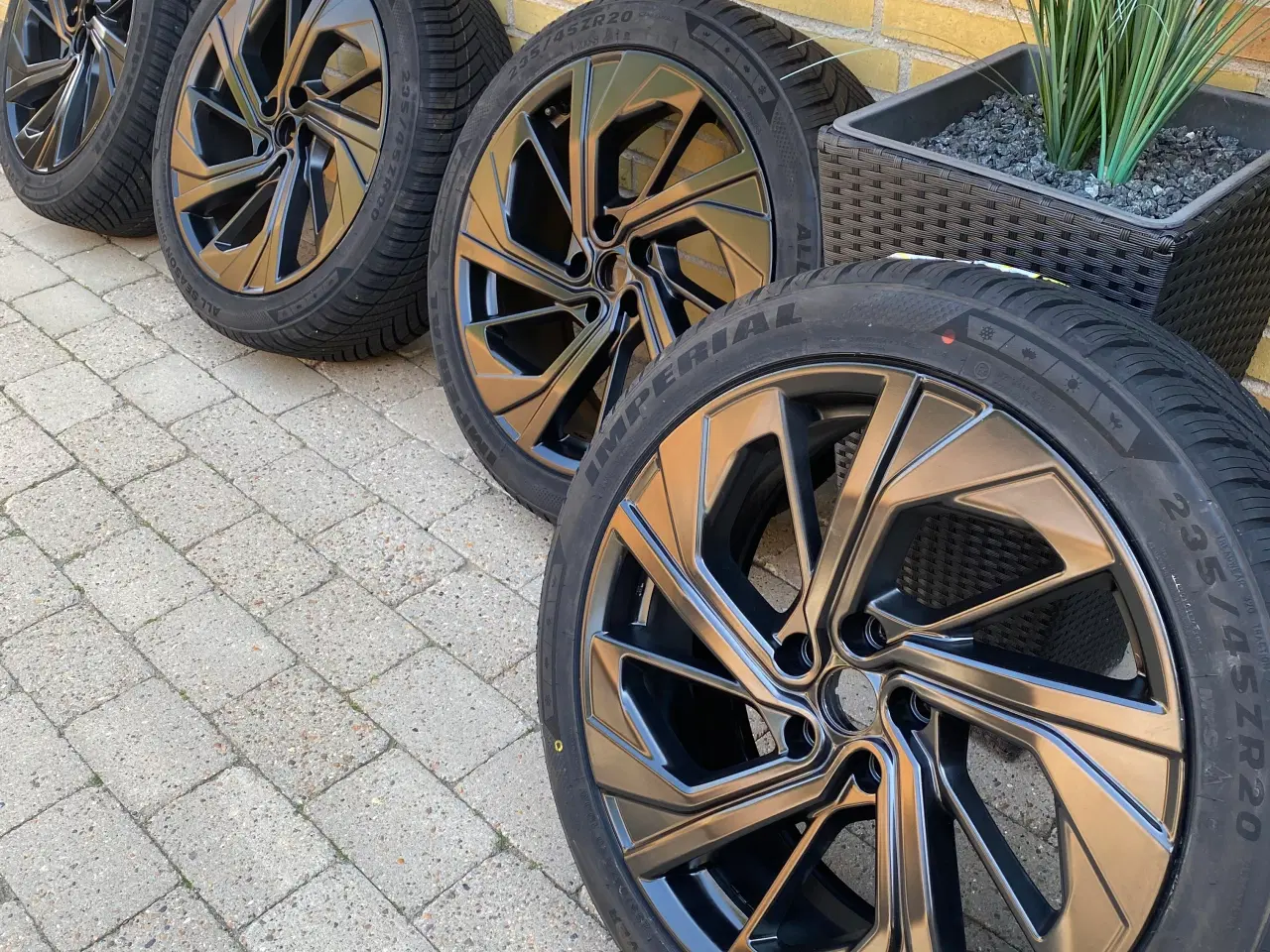 Billede 5 - 20” Qashqai J12 Helårs Dæk. 