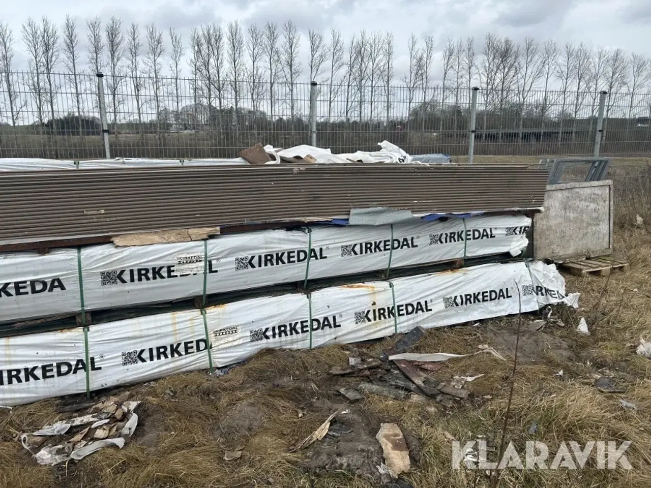 Billede 1 - Komposit terrassebrædder Kirkedal 6 meter 60styk i alt 360 meter