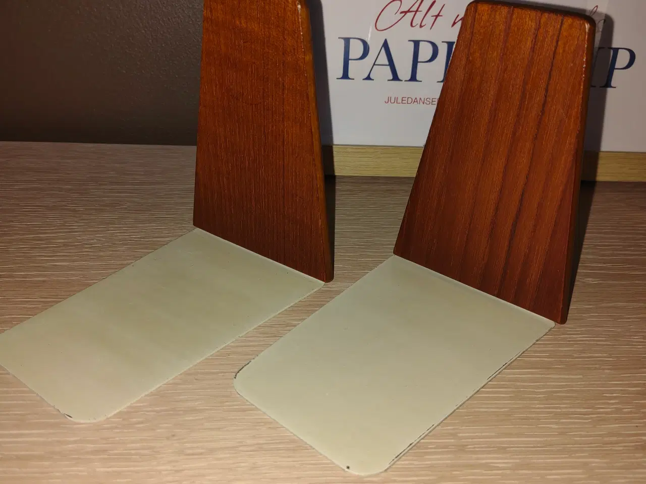 Billede 1 - Flotte bogstøtter i teak