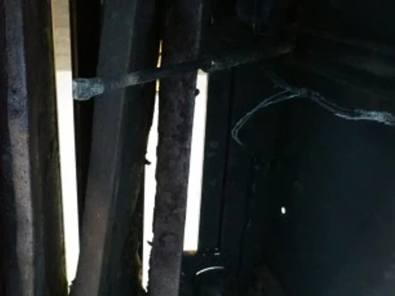 Billede 4 - Volvo L120 Kølerhjelm VOE4898133