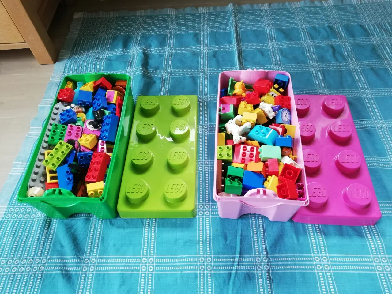 Billede 2 - Lego Duplo 2,1kg blandet inkl. 2 opbevaringskasser