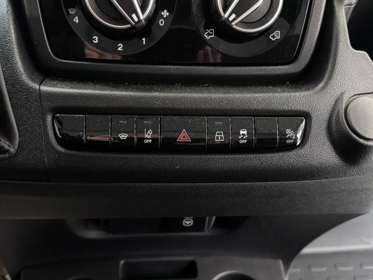 Billede 13 - Peugeot Boxer 335 2,2 BlueHDi 140 L3H2 Premium