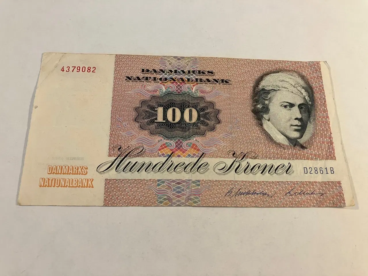Billede 1 - 100 Kroner Danmark 1986 - Bemærk hul