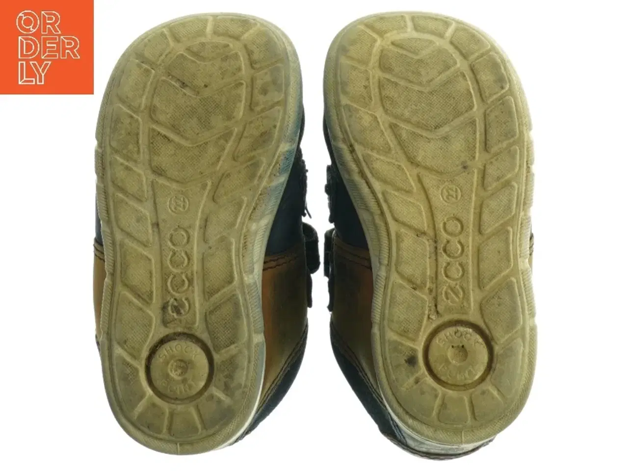 Billede 4 - Brugte børnesko fra Ecco (str. 22)