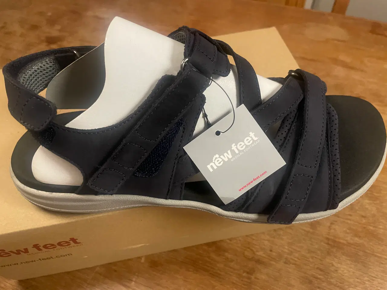 Billede 1 - Sandal. New Feet. Str. 41. Blå