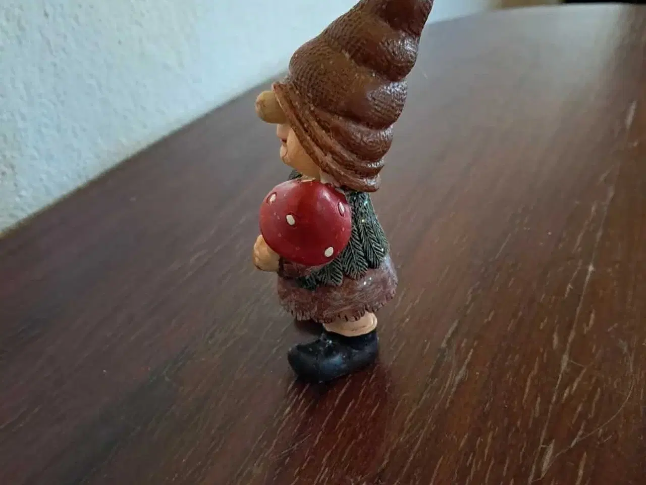 Billede 2 - Nisse med svamp