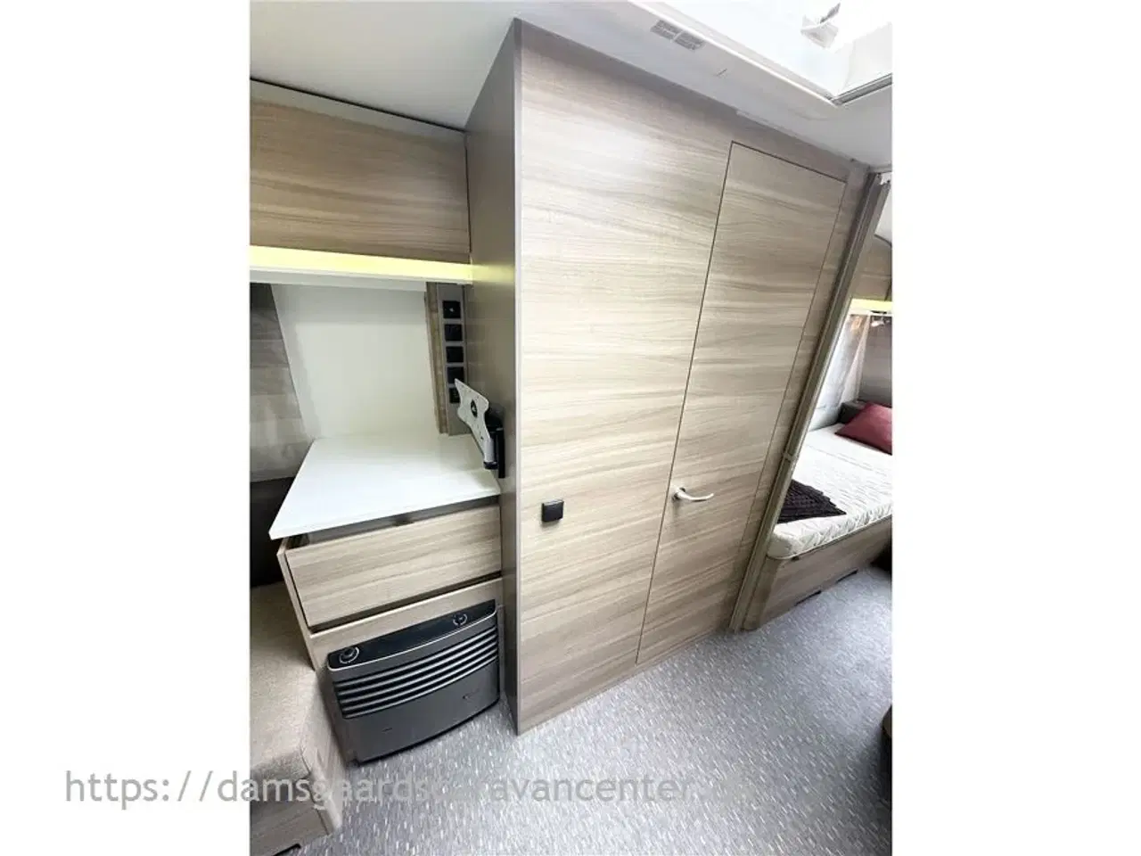 Billede 10 - 2016 - Adria Altea 492 LU   Enkeltsenge - Mover - Aircondition - Fortelt
