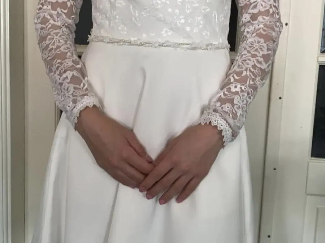 Billede 2 - Konfirmations kjole