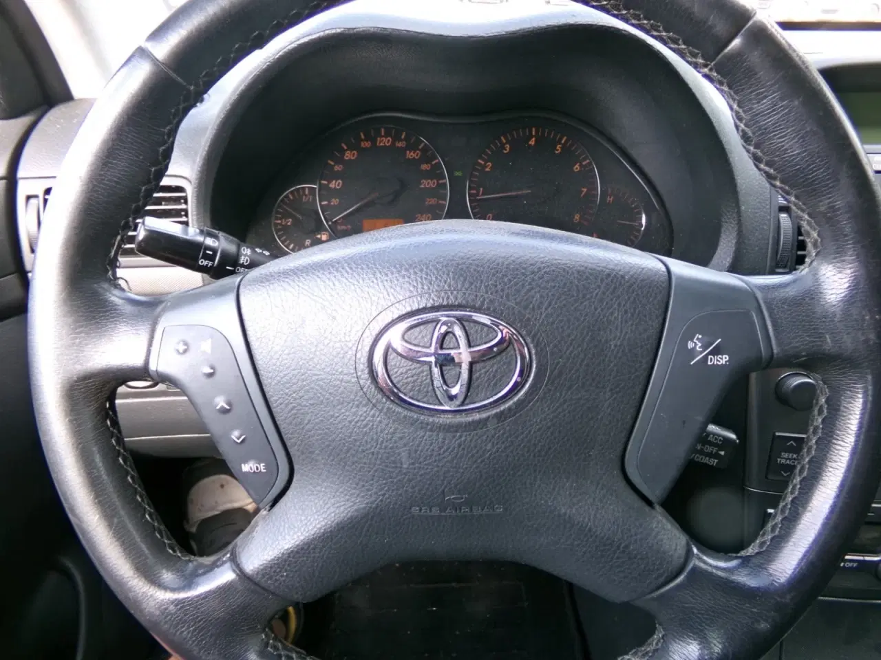 Billede 13 - Toyota Avensis 2,0 Sol stc.