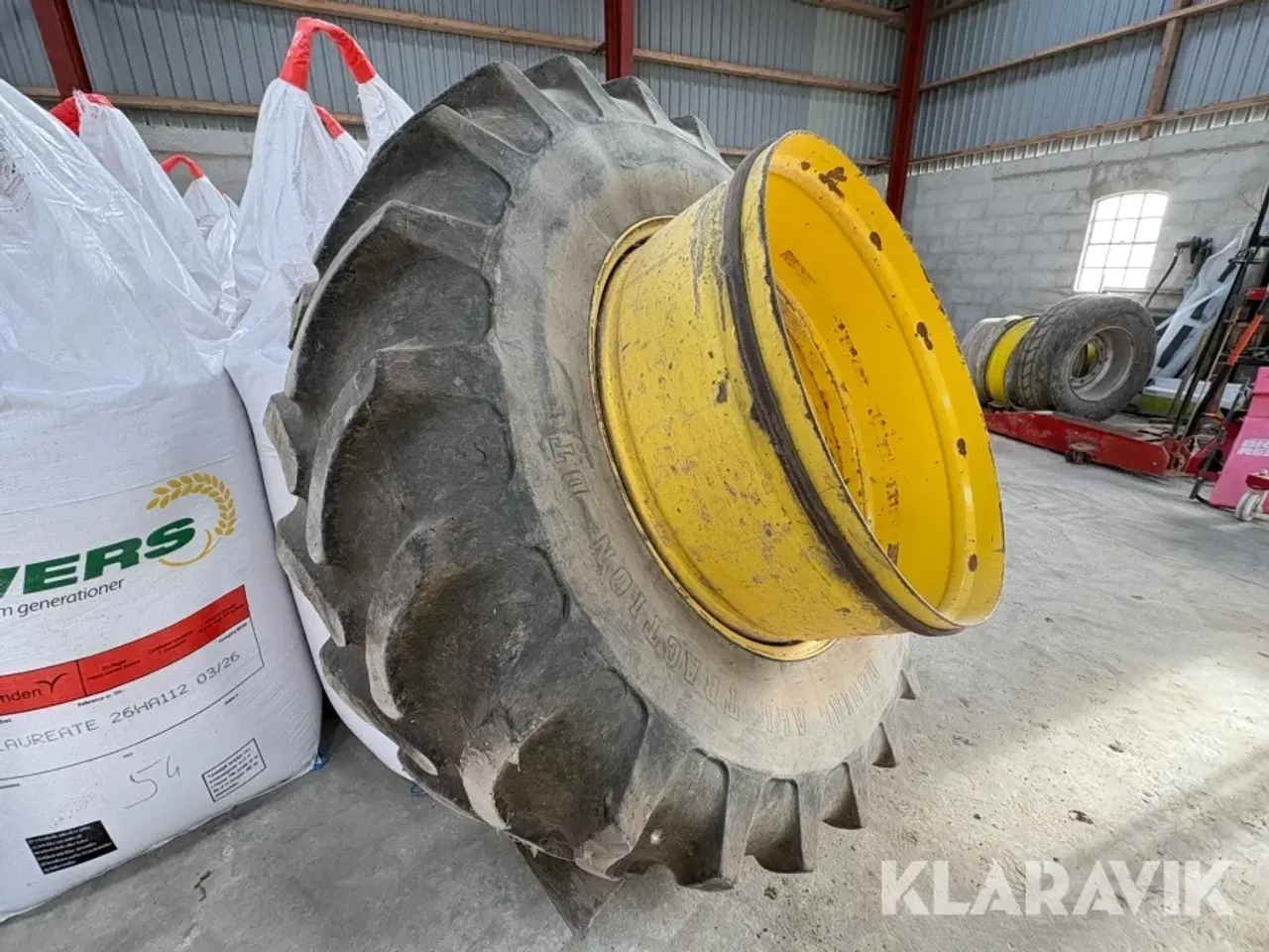 Billede 4 - Tvillingehjul Firestone 20.8 R38