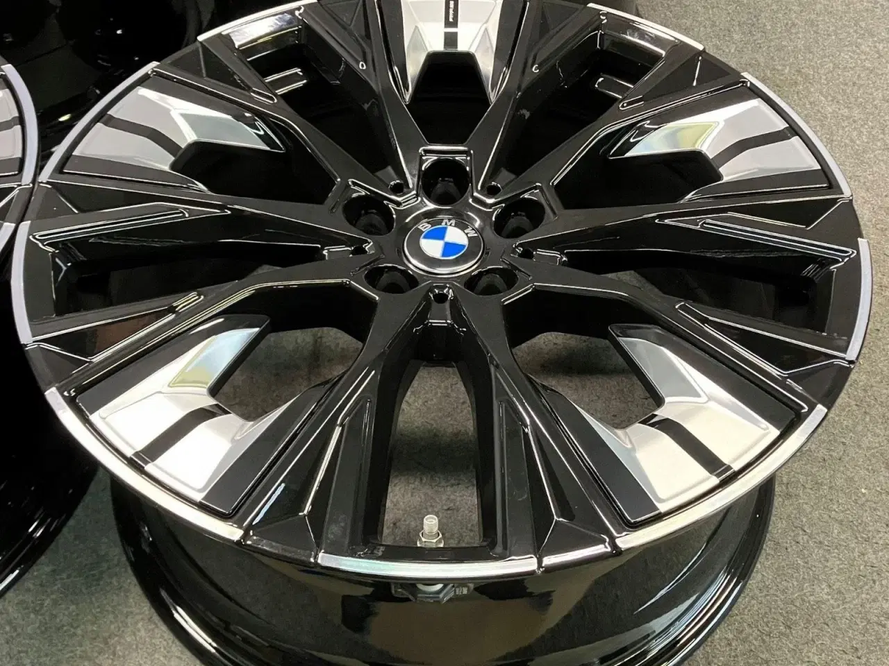 Billede 5 - ALUFÆLGE BMW I4 G26 826i 20"