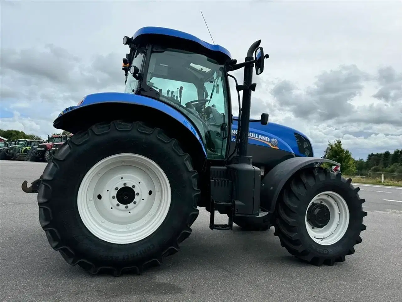 Billede 10 - New Holland T7.170 KUN 5800 TIMER OG FULD AFFJEDRING!