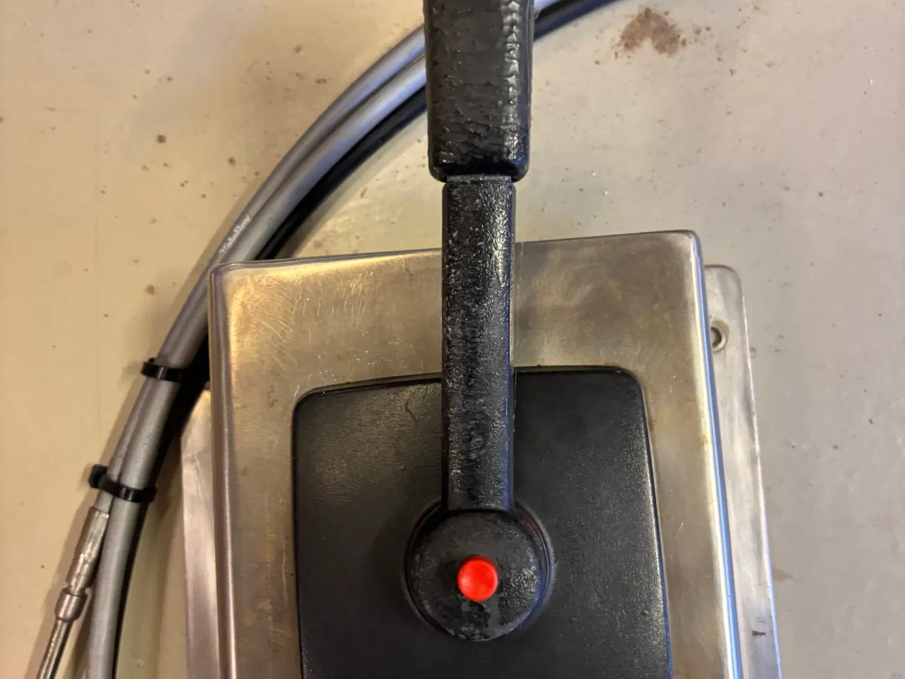 Billede 2 - Gear og gasregulering til båd
