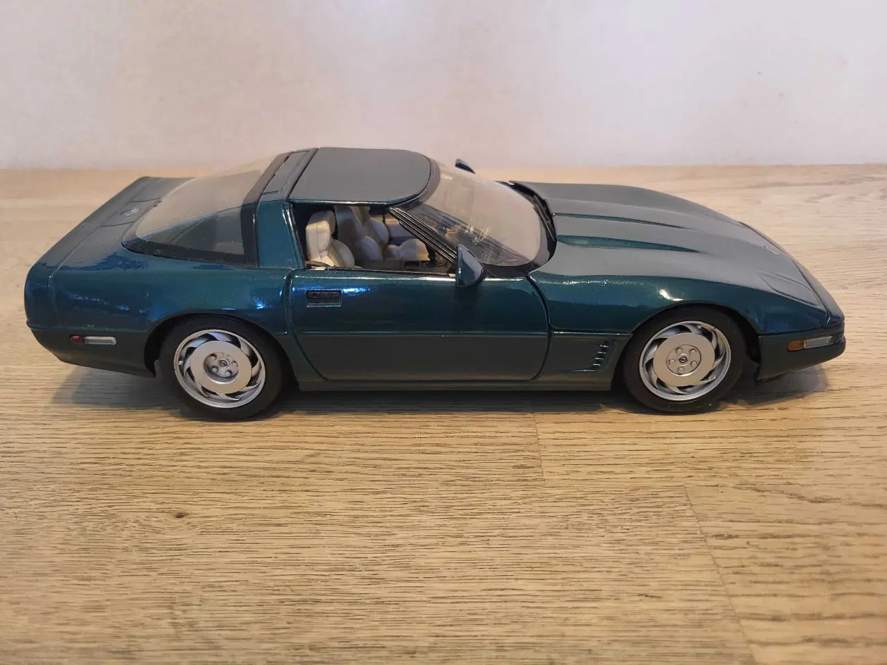 Billede 2 - Modelbil:  Chevrolet Corvette ZR-1 1992.  Skala 1/
