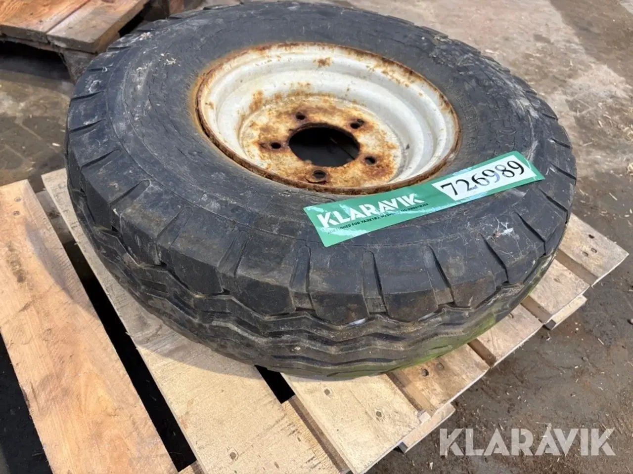 Billede 1 - Dæk med fælg