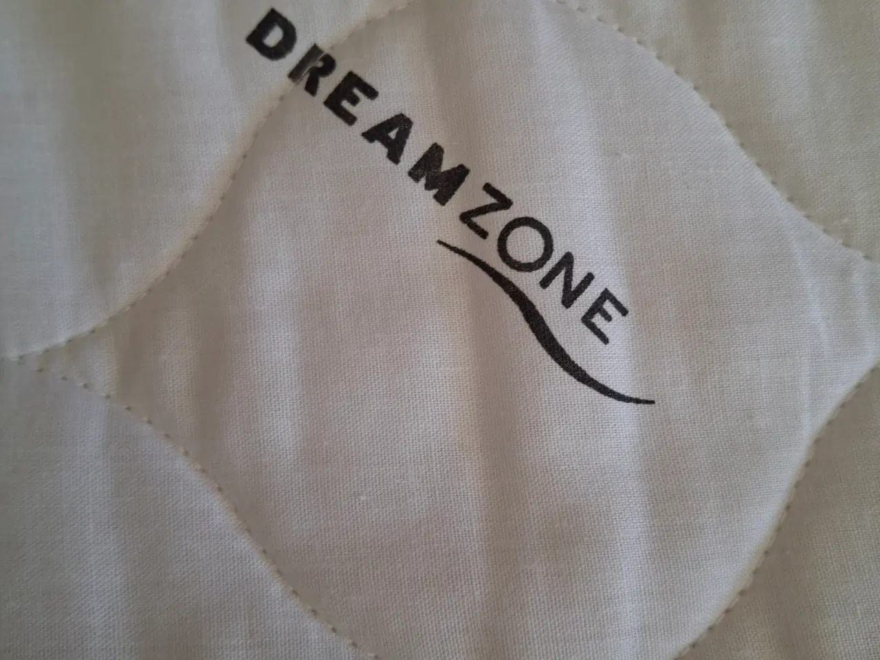 Billede 2 - Topmadras dreamzone 140/200 med rullemadras 140/20