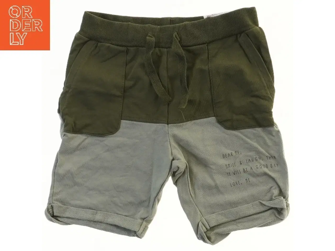 Billede 1 - Børne shorts med tekst fra Name It (str. 104)