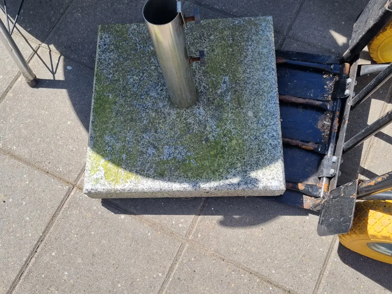 Billede 1 - Parasol fod i granit
