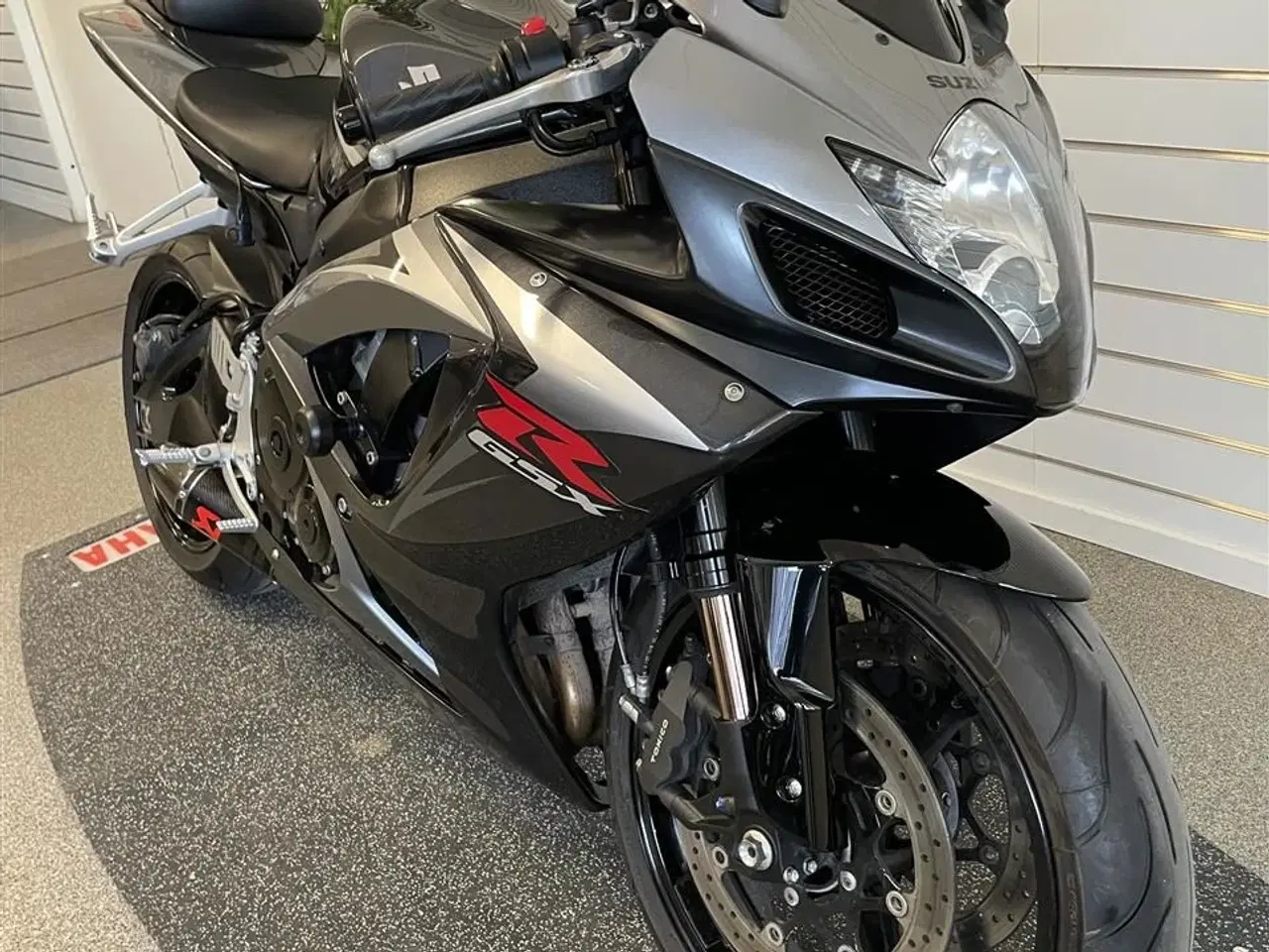 Billede 2 - Suzuki GSX-R750 K7