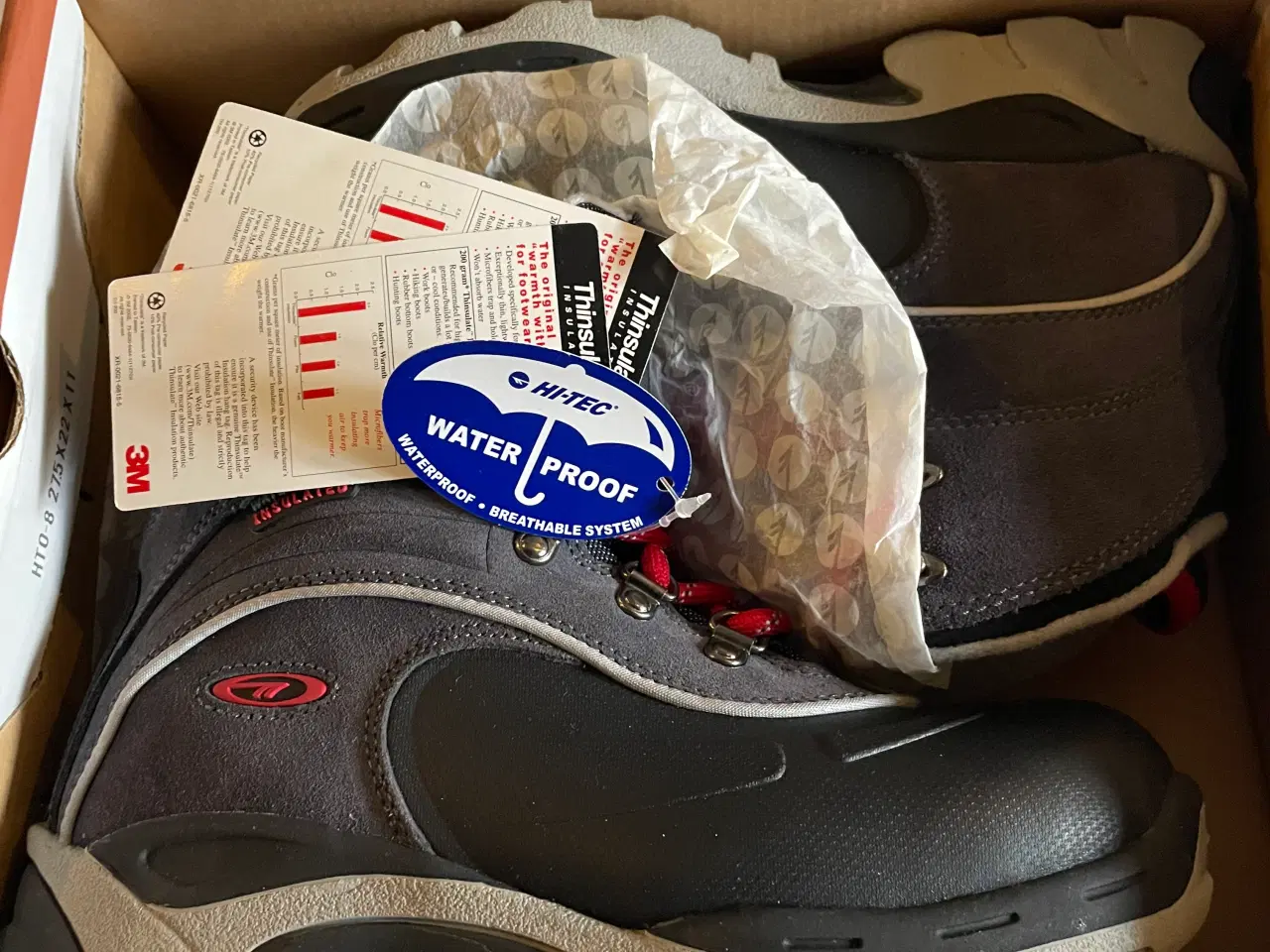 Billede 2 - Nye Hi Tec vinterstøvler i str. 33