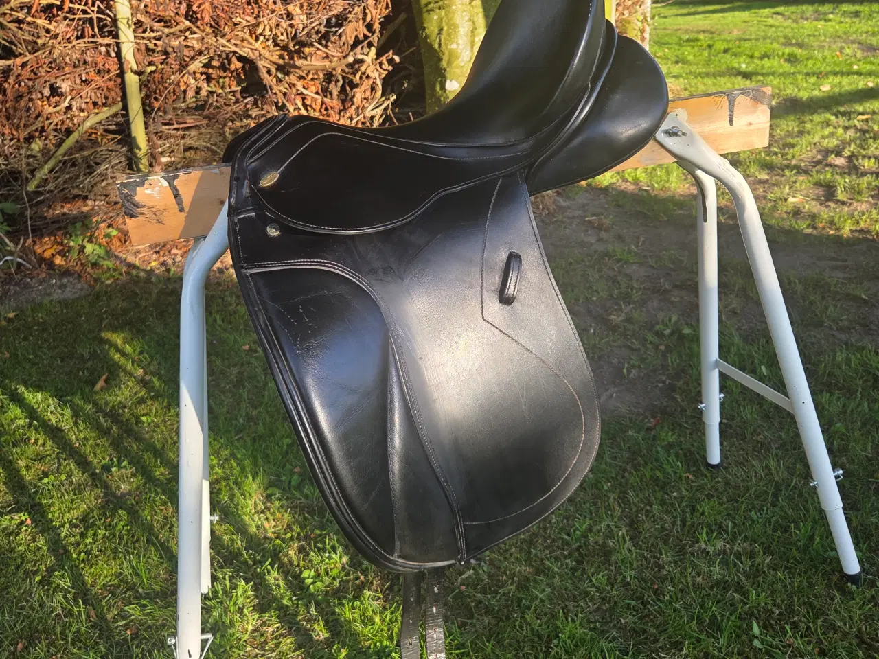 Billede 12 - Kentaur Elektra Dressursadel 17"