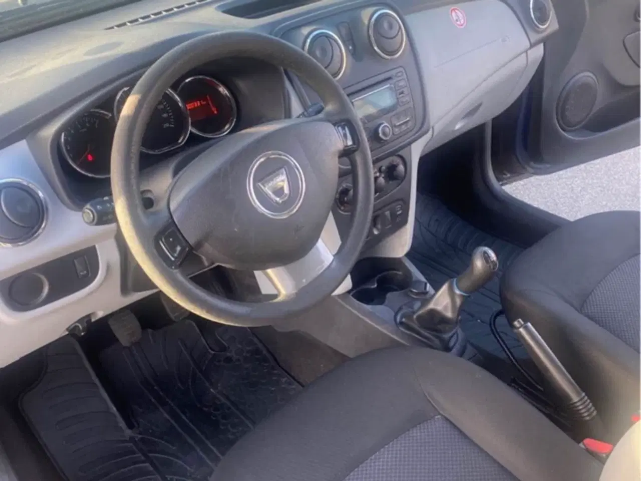 Billede 5 - Dacia 1.5 dizel model 2015