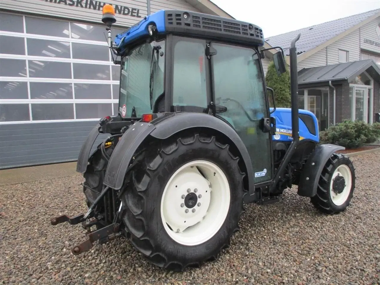 Billede 5 - New Holland T4.80 F SuperSteear med aircondition og koblingsfrit vendergear