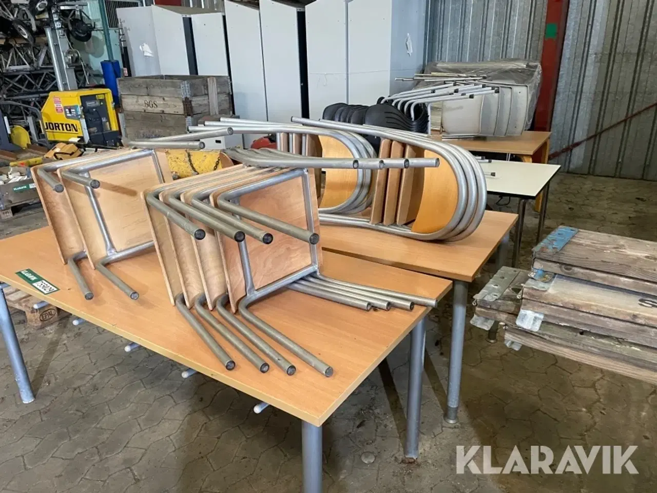 Billede 1 - Borde + stole