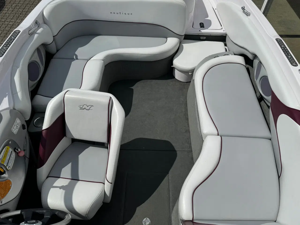 Billede 8 - 226 Limited med 375 hk ZR6 8,1L V8 i/o og 3000 kg Humbauer bådtrailer - Engros til CVR nummer