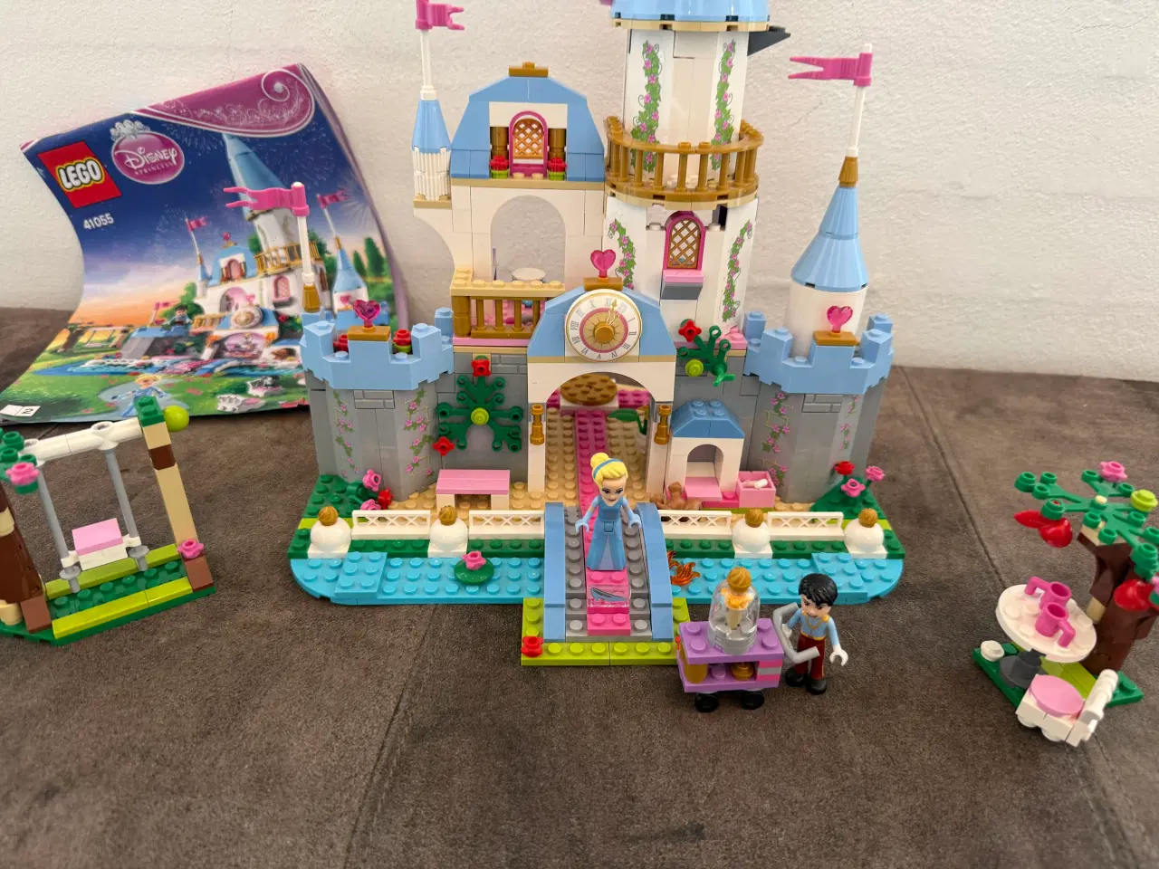 Billede 2 - 41055 - LEGO Askepot slot